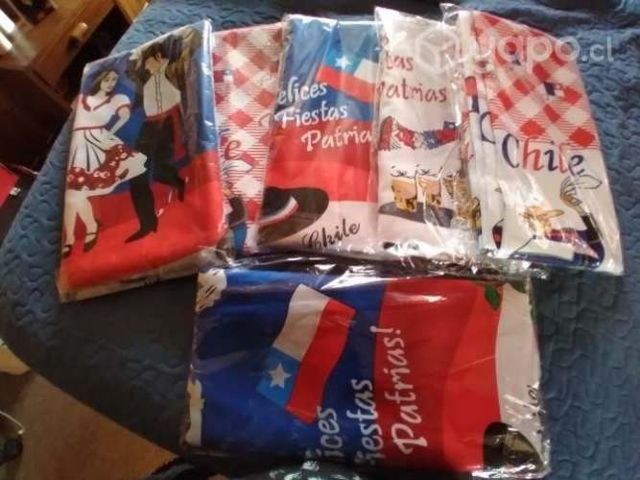 Manteles dieciocheros