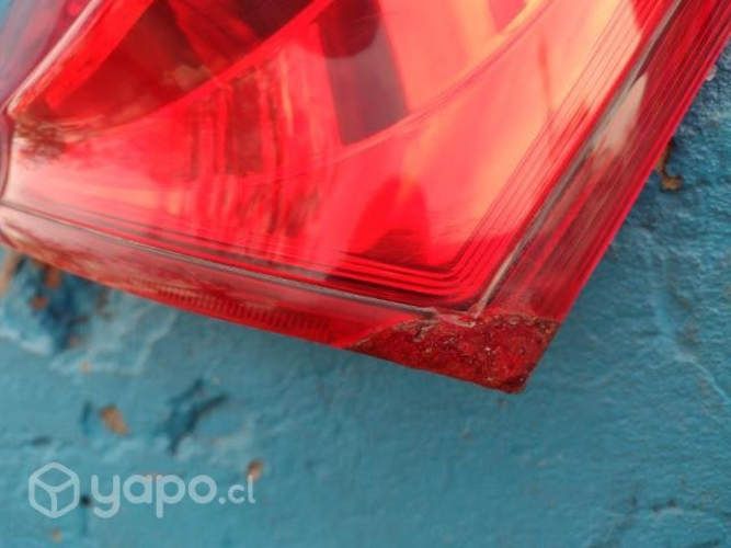 Foco tras der Suzuki Swift 17-22