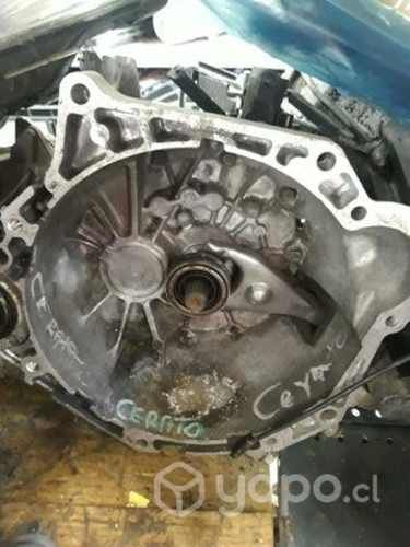 Caja de cambio Kia cerato desarmaduría
