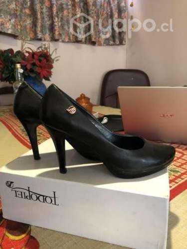 Zapatos "Todopiel" negros