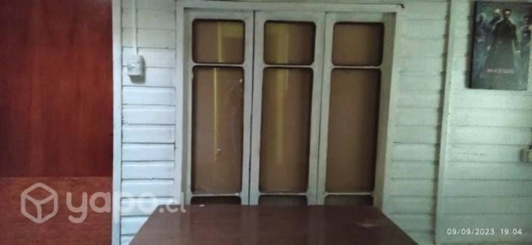 casa con local comercial y dpto interior