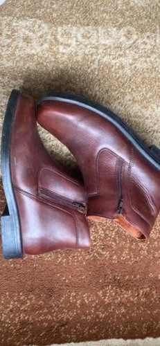 Botín cuero marca guante 43