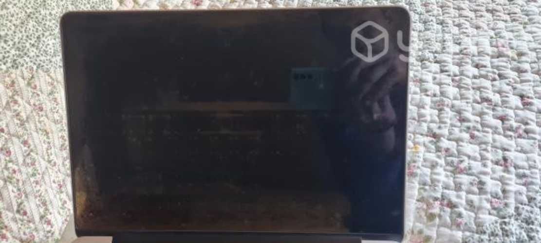 Macbook pro Retina 15. Año 2015 malo