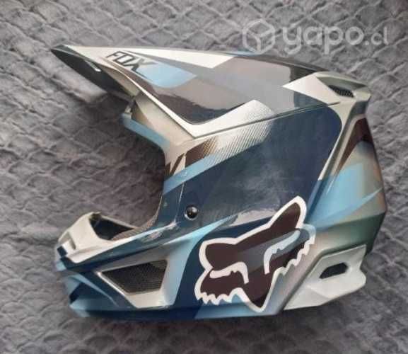 Casco FOX V1