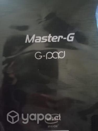 Tablet nuevo, sin uso, con caja y accesorios.