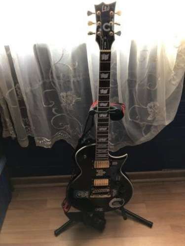 Guitarra LTD ec256