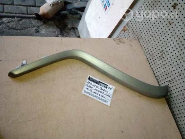 Moldura izq radio tablero Suzuki Grand Nomade 2016