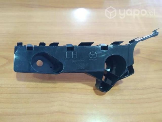 Juego ménsulas tapabarros Mazda 3 Sedán 2017