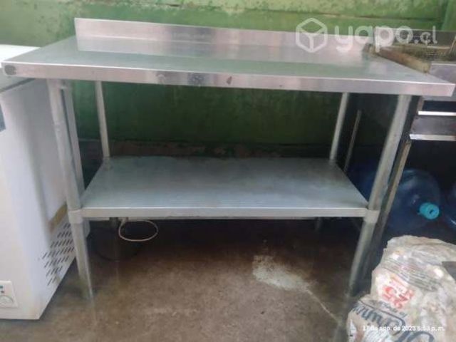 Meson de acero inoxidable 120x60