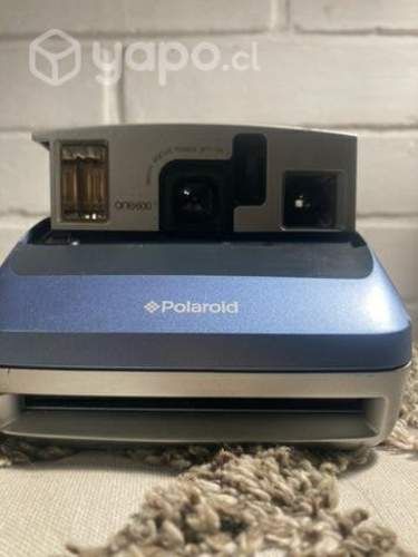 Polaroid One 600