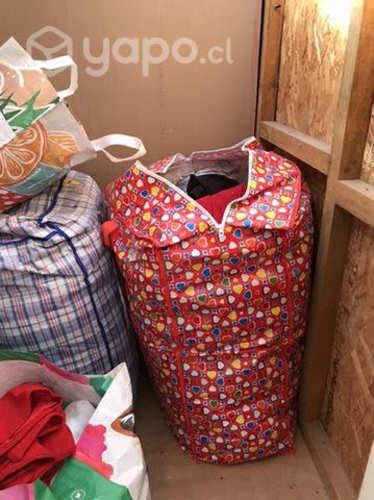 Bolsas matuteros medianas con ropa