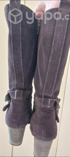 Botas de cuero café