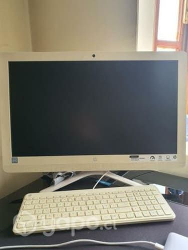Computador HP todo en uno