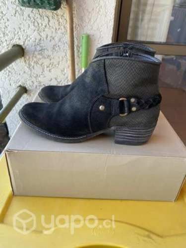 Botines hush puppies talla 39 100% cuero