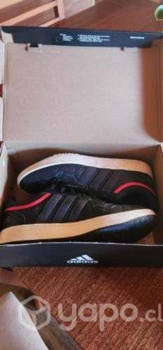 Zapatilla Adidas hoops 3.0