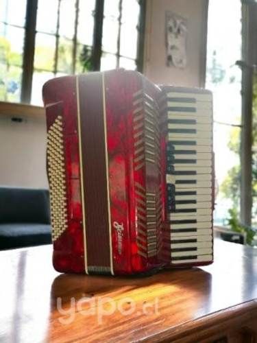 Acordeón Scimone L1311A(120bajos)