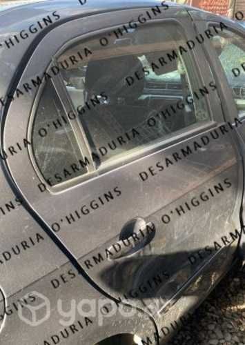 Volkswagen Voyage 2021 1.6 Puerta trasera derecha