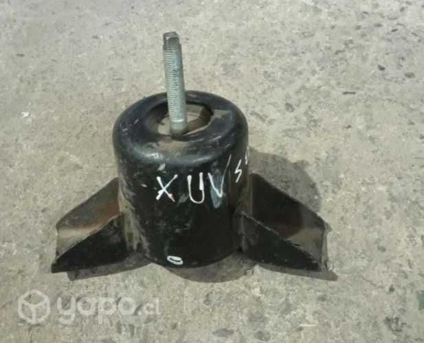 Soporte de motor mahindra xuv500