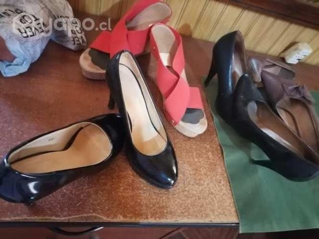 Zapatos y chalas
