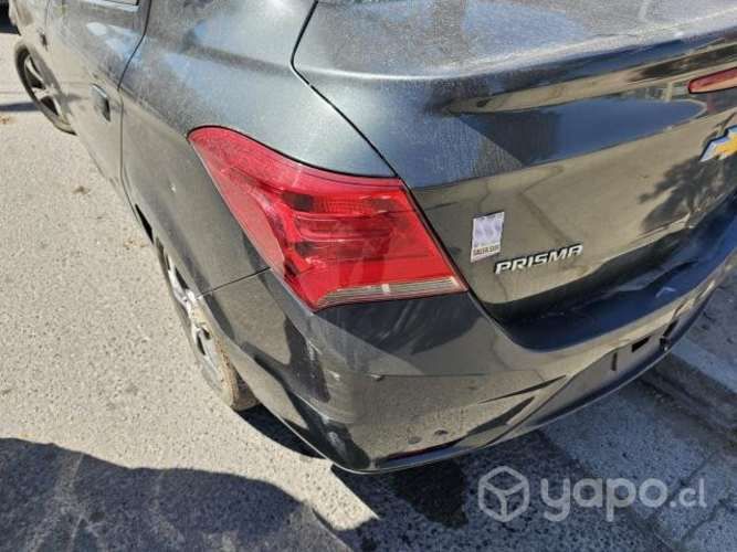 Foco trasero chevrolet prisma