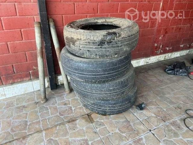 4 neumáticos dunlop 245/70R16