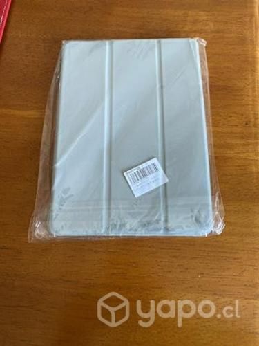 Carcasa IPAD 9.7 TPU gris claro