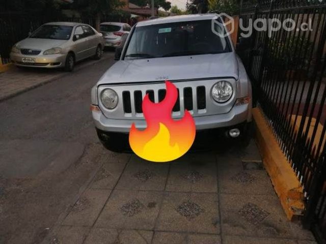 Focos jeep patriot