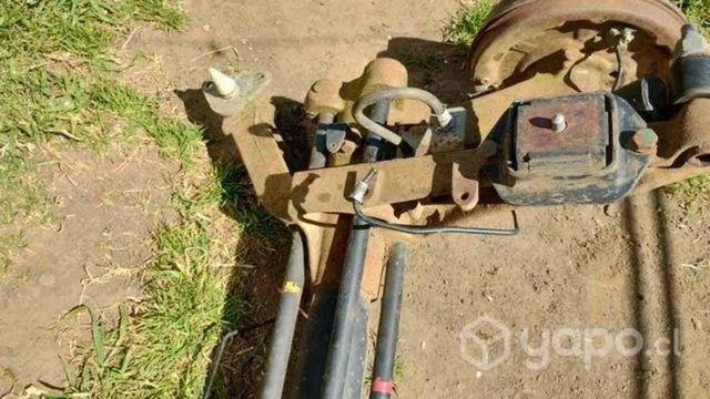 Yugo trasero citroen Berlingo 2007