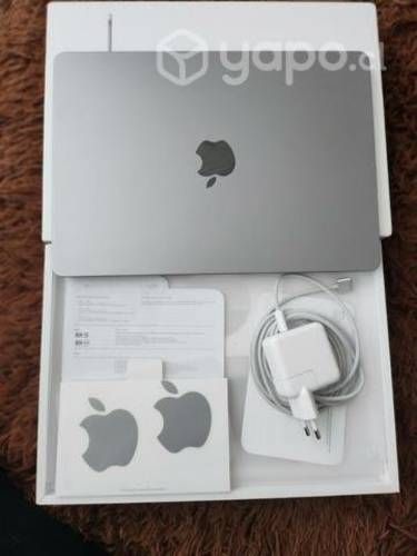 Macbook air M2 2022