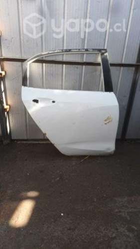 Puerta onix 2020-2023 Sedan trasera RH 1.4