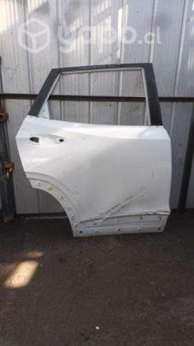 Puerta Tracker 2021-2023 trasera RH 1.4