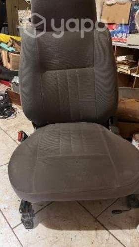 Asiento butaca Nissan v16