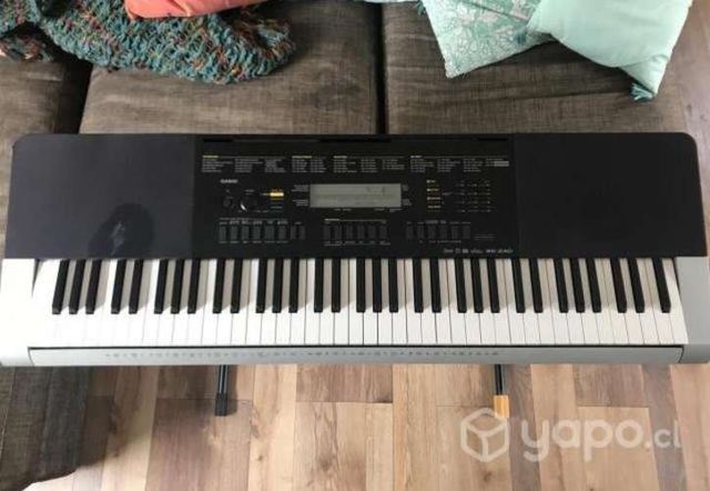 Teclado Eléctrico Casio WK-240