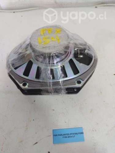 Par Parlantes (FFX154) Ford F