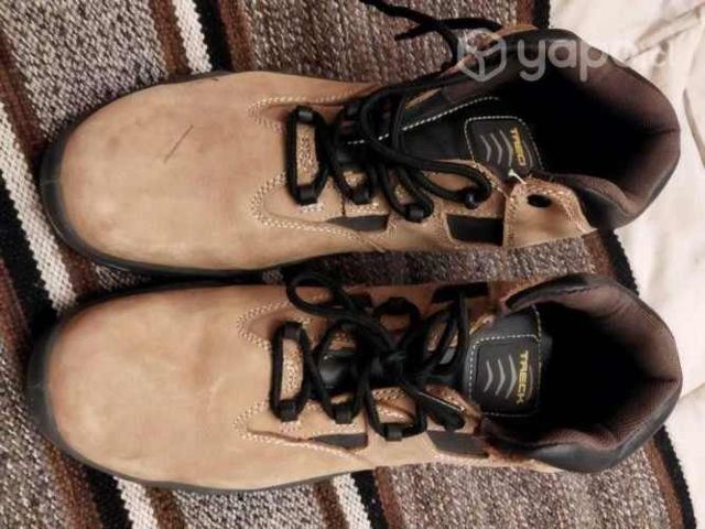 Zapatos de seguridad marca Treck