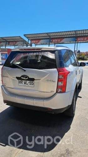 Mahindra xuv500 CRDE AWD 2.2 2016 unica dueña.,