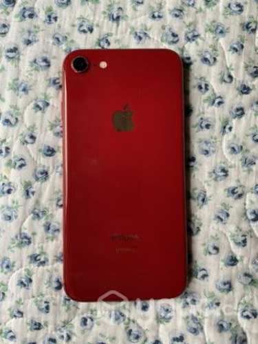 IPhone 8 Red 77% Bateria