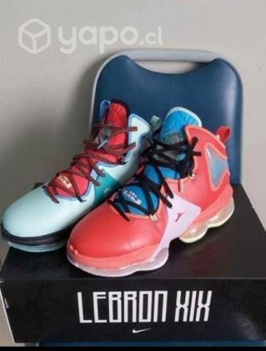 Zapatillas de basketball Lebron 19