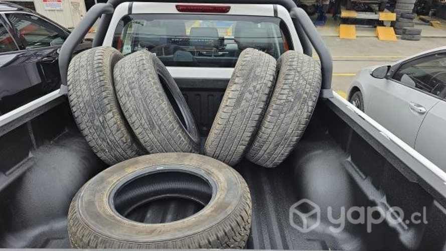Neumáticos nuevos