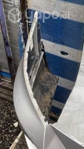 Parachoque trasero Toyota RAV 4