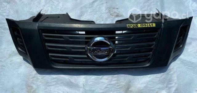 Máscara Nissan Np300