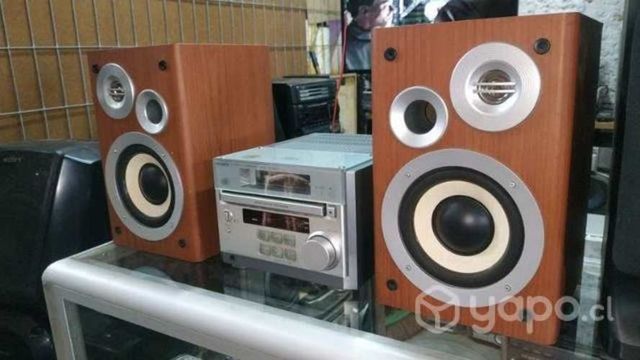 Mini sistema de audio CMT RB5 FUNCIONANDO PERFECTO