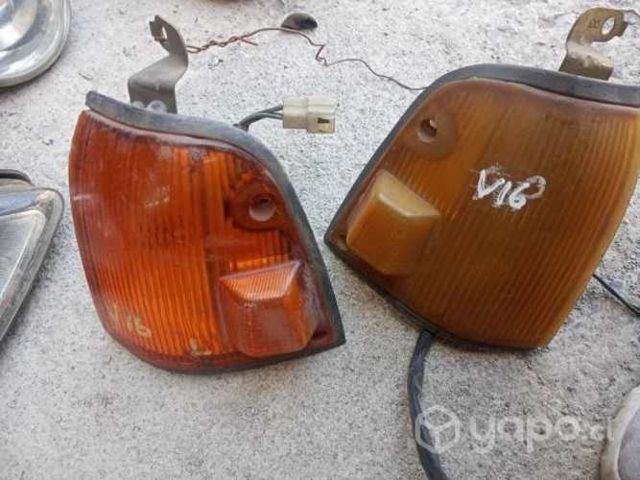 Nissan v16 foco punta original envio regiones