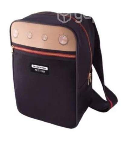 Mochila modelo parlante