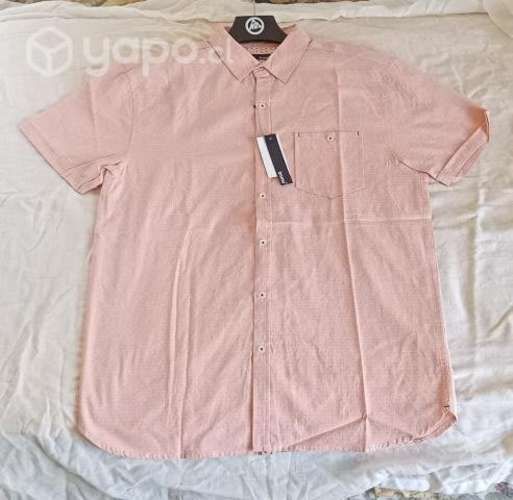 Lotes de vestidos, shorts, camisas, poleras