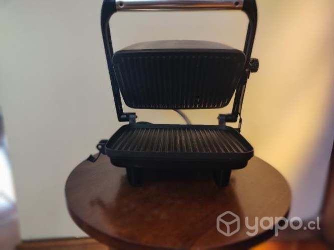 Paninera marca oster