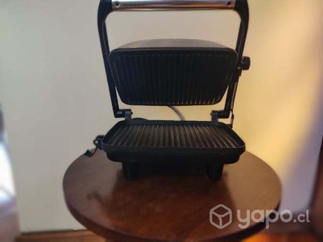 Paninera marca oster