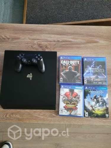 PS4 PRO 1 tera, + 4 juegos + 1 mando