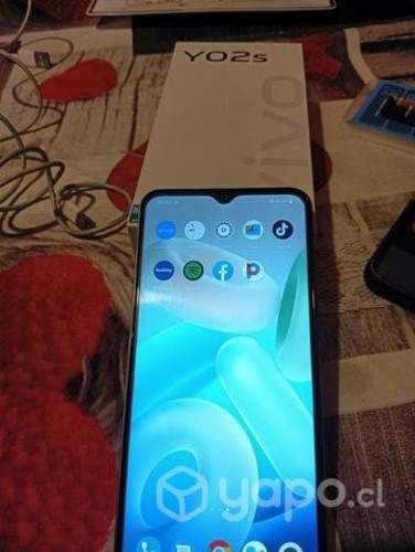 Teléfono marca vivo