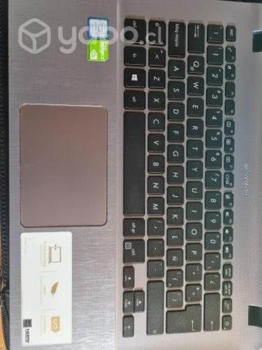 Notebooks Asus, 8 Ram, CPU i7-7500U